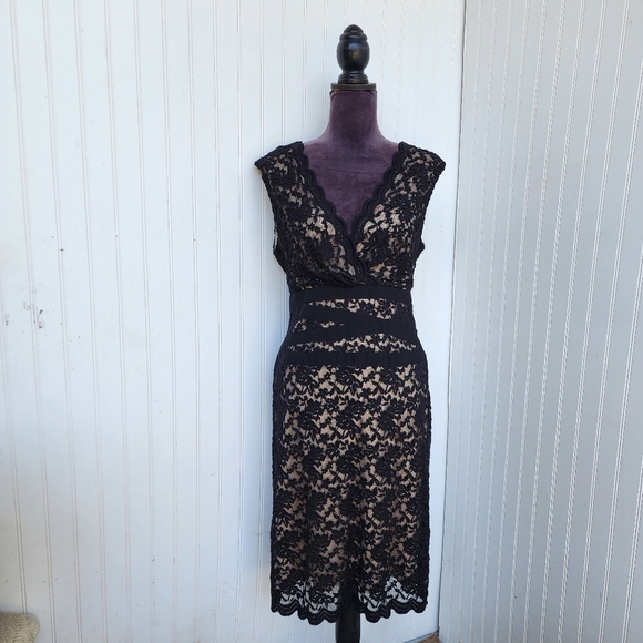 CONNECTED APPAREL Lace Overlay Dress Black Beige Dark Romantic Cocktail Sz 14 - Picture 1 of 14